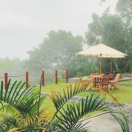 Besakih Homestay & Villa Exterior foto