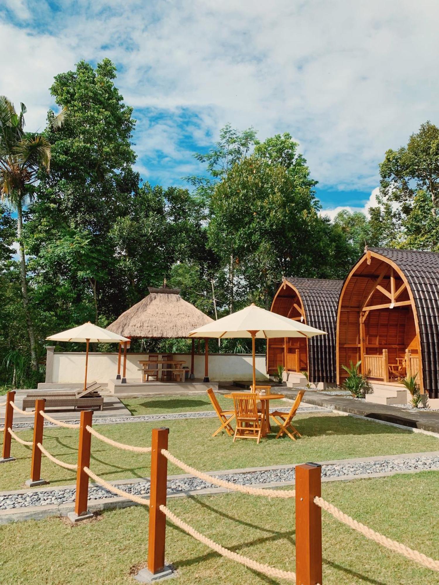 Besakih Homestay & Villa Exterior foto